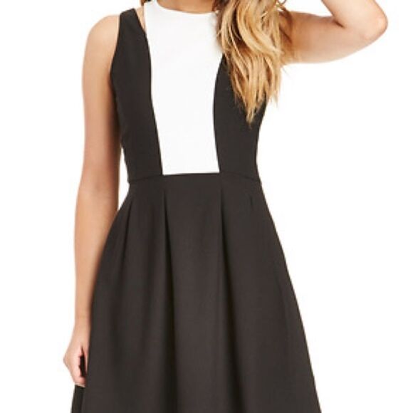 JACK BY BB DAKOTA BARRET Dress - Picture 1 of 11